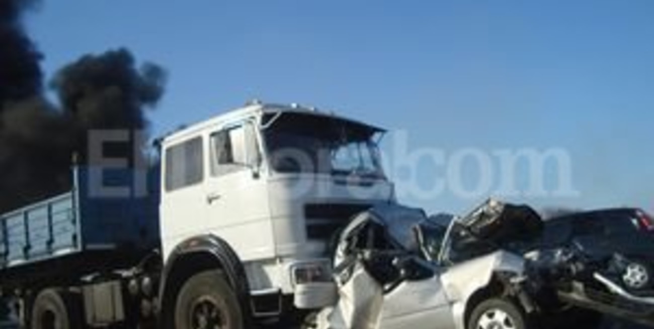 Impresionante accidente múltiple en Arrufó