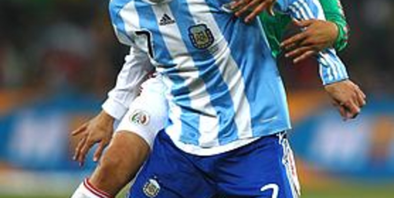 Real Madrid anunció que fichó a Di María