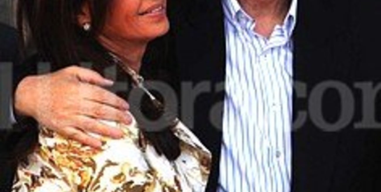 Cristina, con mejor imagen que Néstor