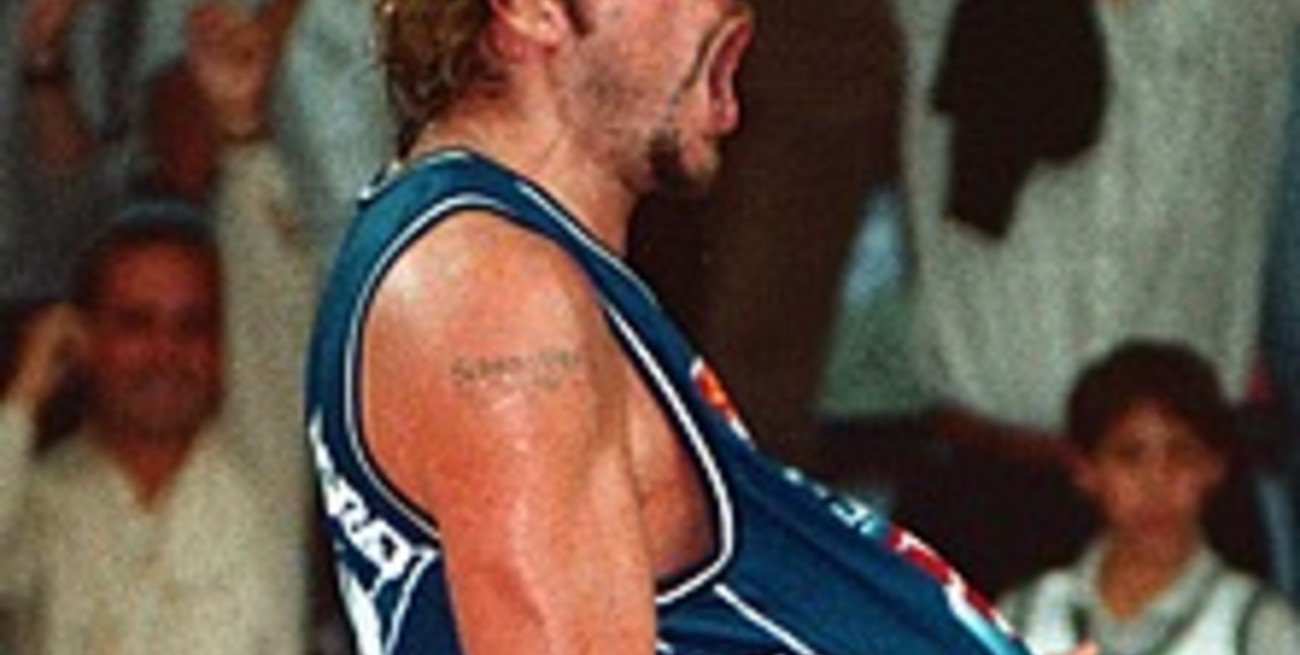 El "Loco" Montenegro vuelve a jugar