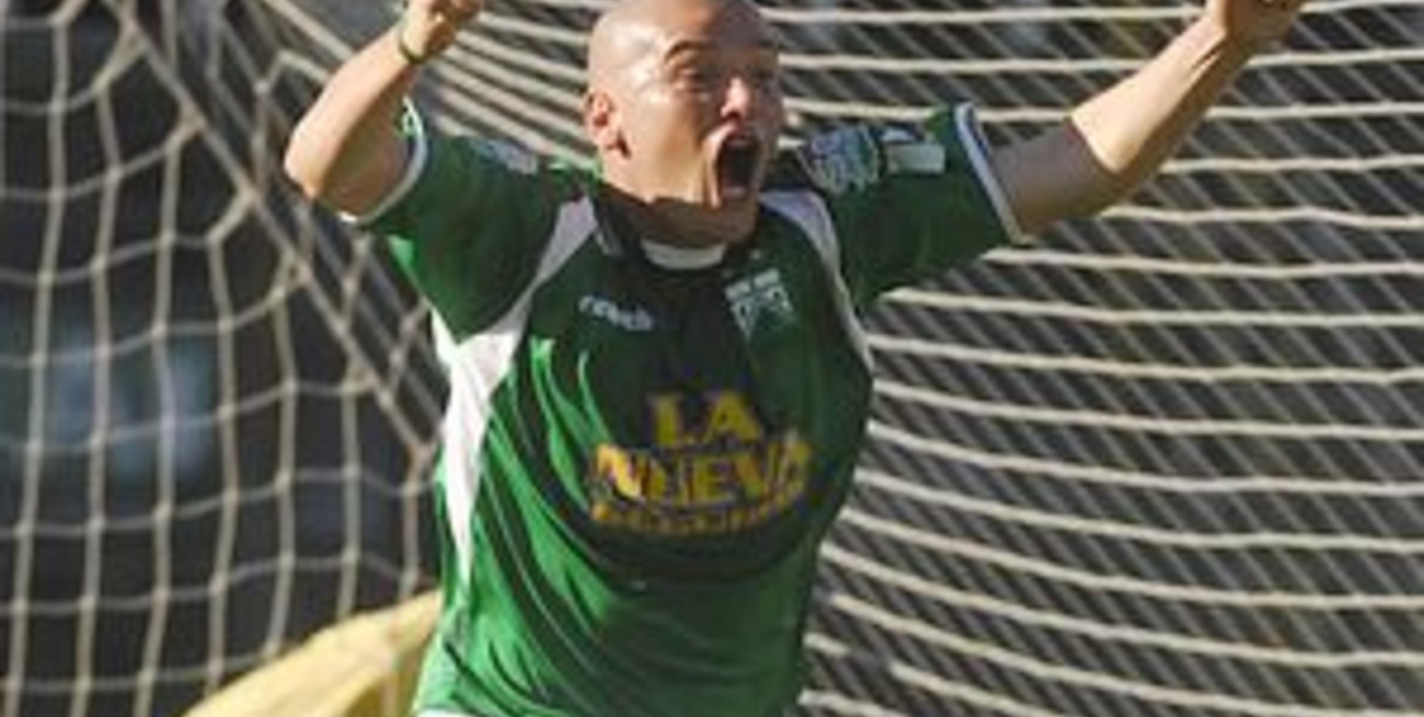 A Unión le sale caro el gol: Guerra se va para Ecuador