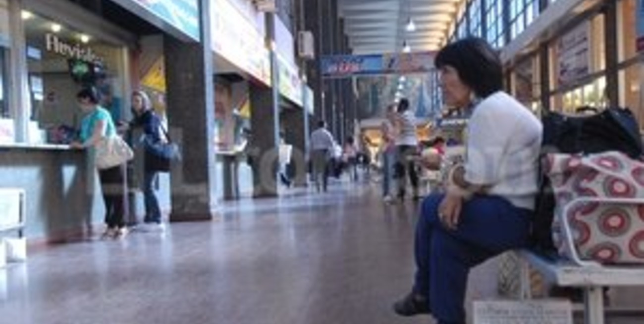 Se levantó el paro nacional de transporte de pasajeros de larga distancia