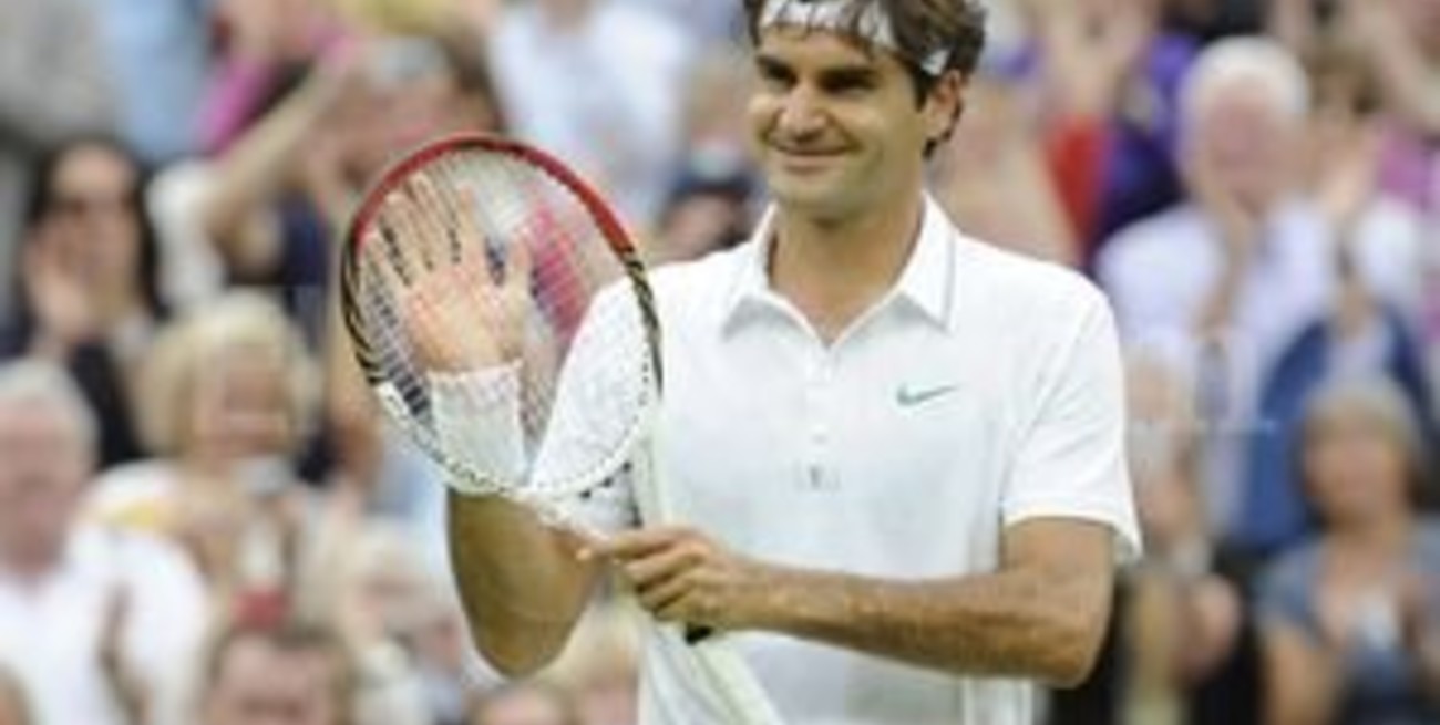 Federer le ganó a Djokovic y es finalista