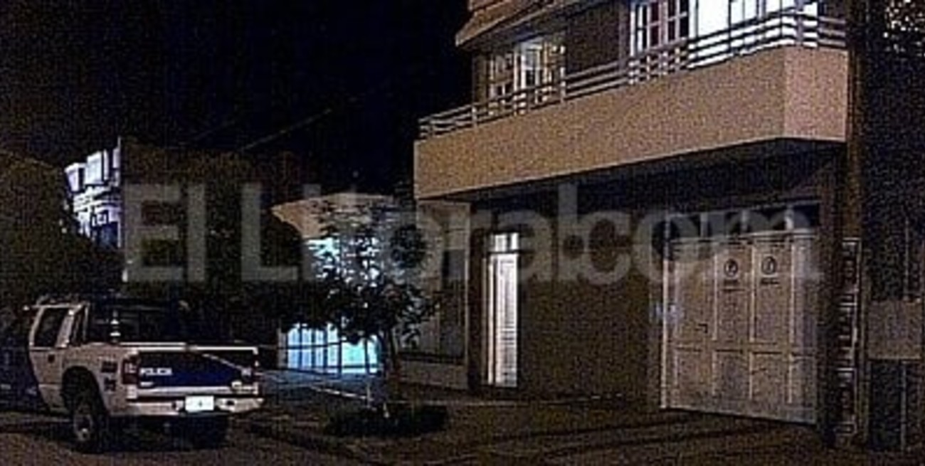 Un hombre le pegó dos tiros a su mujer y luego se suicidó