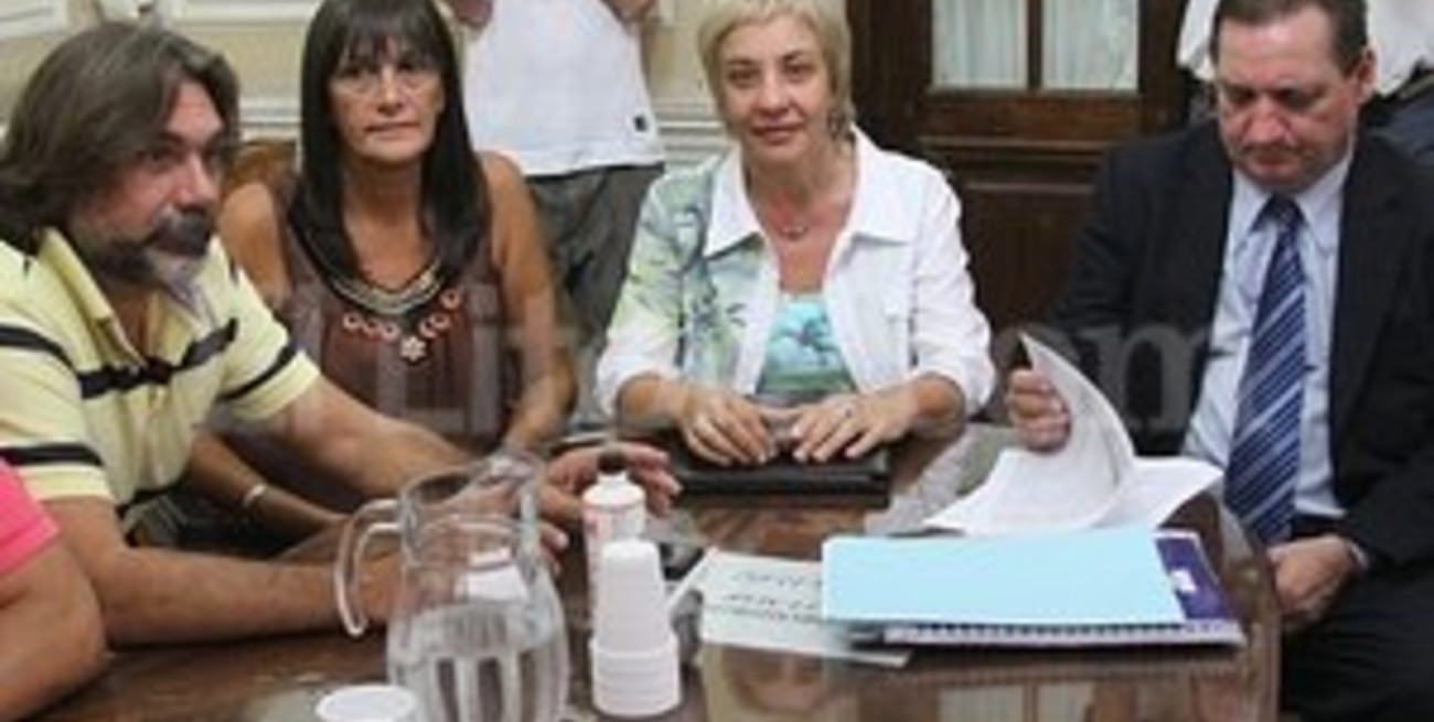 Gobierno y docentes otra vez en la paritaria