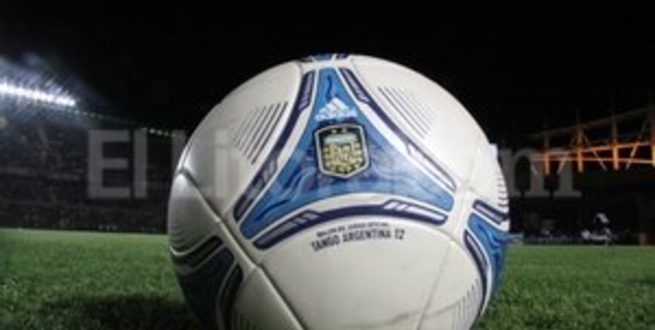 El fútbol tendrá un nuevo sistema de descensos, pero seguirán los torneos cortos