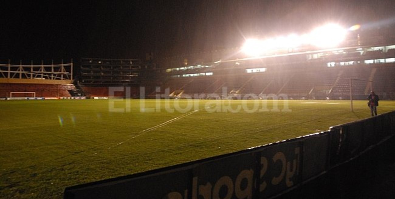 Colón - Huracán se juega este sábado