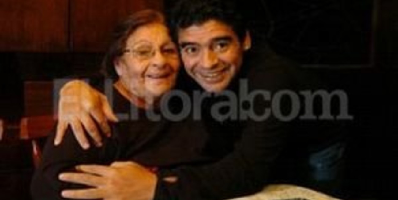 Murió la madre de Diego Maradona