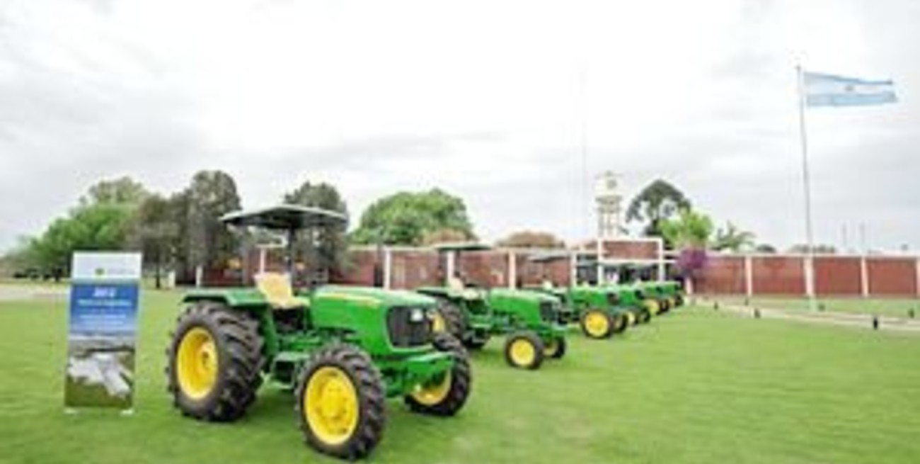 John Deere fabricará tractores y cosechadoras en la provincia