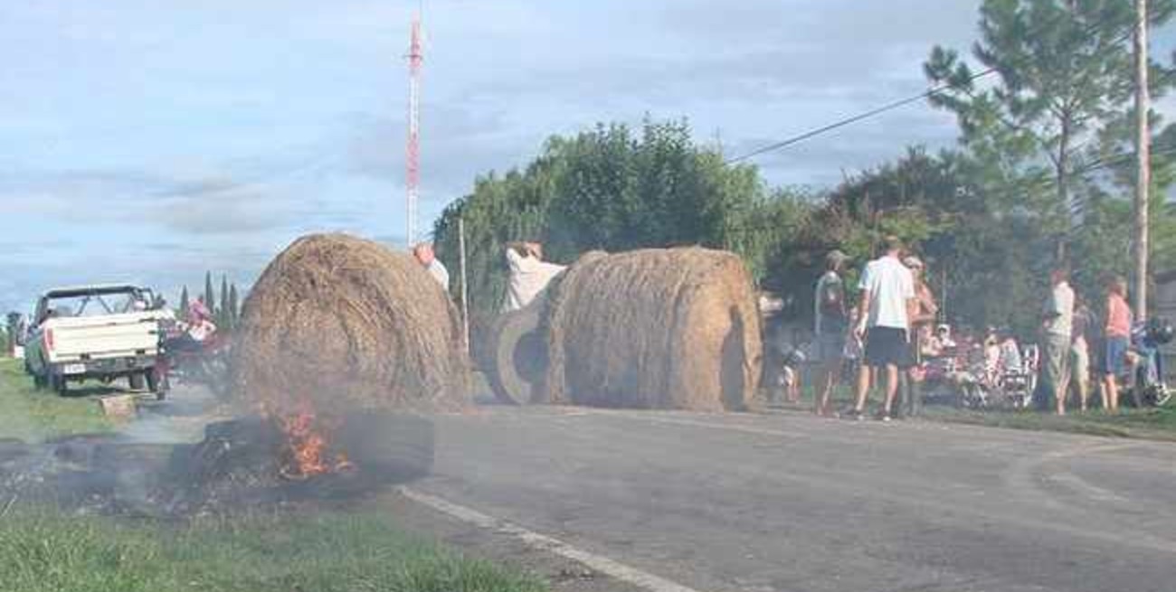 Luego de las protestas en Ruta 70 acuerdan obras para Colonia Pujol 