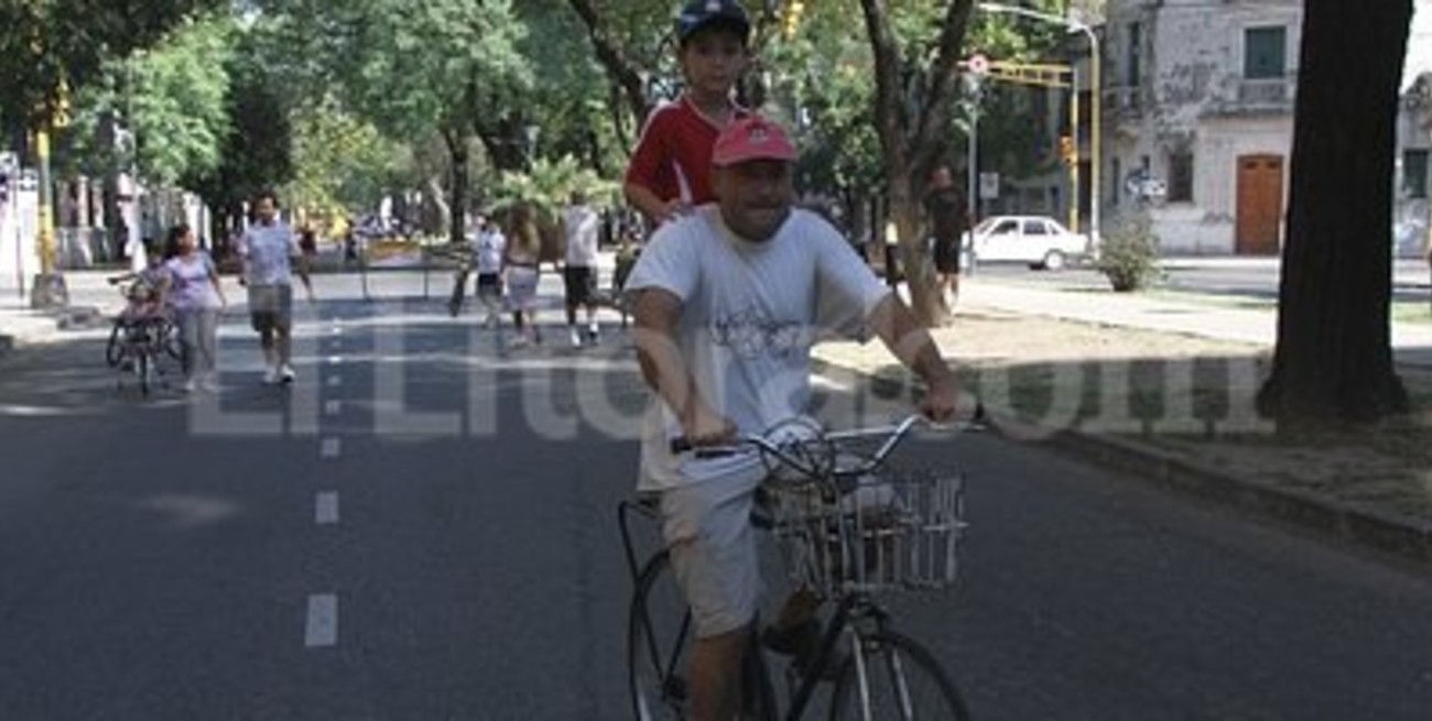 Bulevar debutó como peatonal