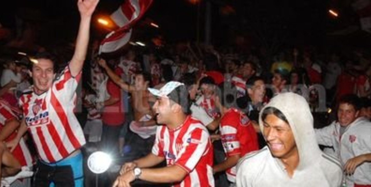 Imágenes y voces de la locura tatengue