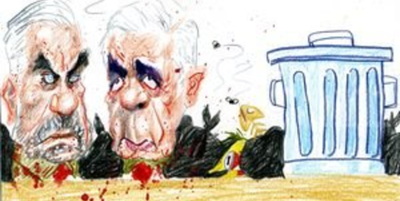 Defensa dispuso la baja de Bussi y Menéndez