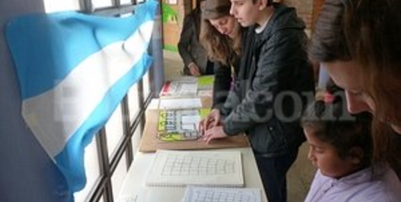 Santa Fe tiene su primer atlas táctil destinado a personas ciegas