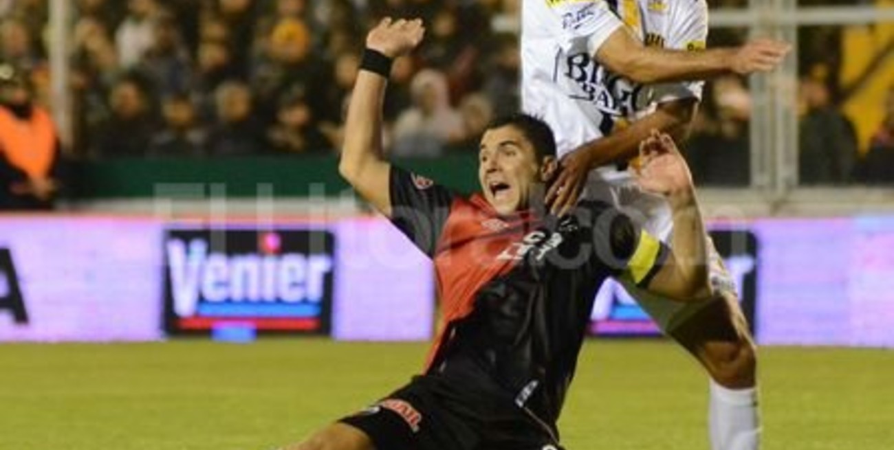 Colón ganó en Bahía y llegó a la cima de la tabla