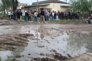 Vecinos de Santa Rosa de Lima se quejan por el estado del barrio