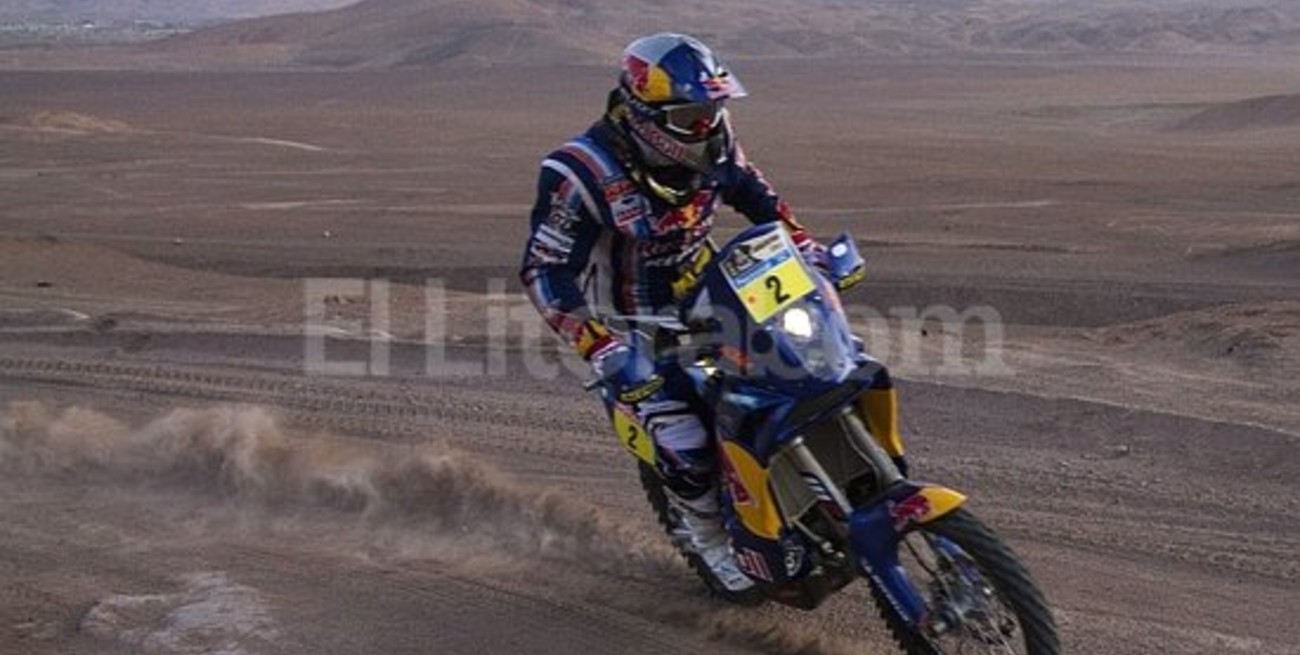 Sainz, Coma, Patronelli y Kabirov afianzan su liderazgo en el Dakar