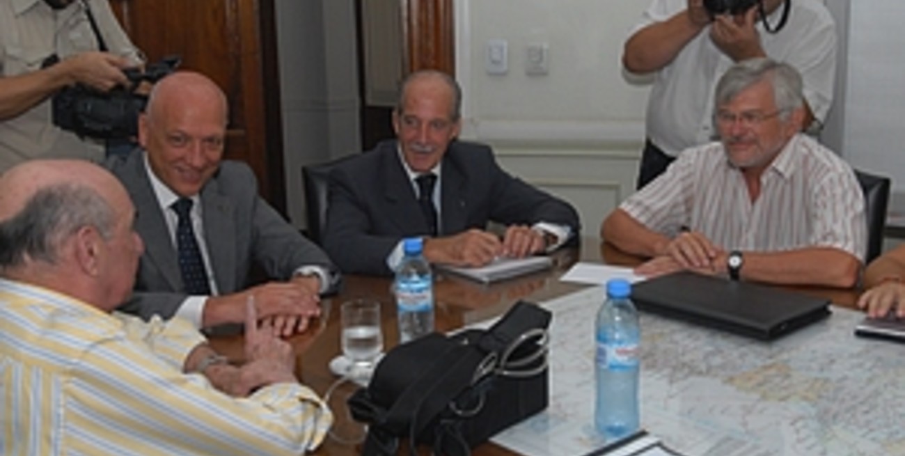 El gobierno provincial convocó a paritarias