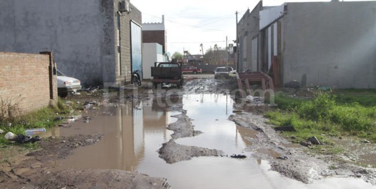 Las transversales de Castelli y Zeballos son intransitables