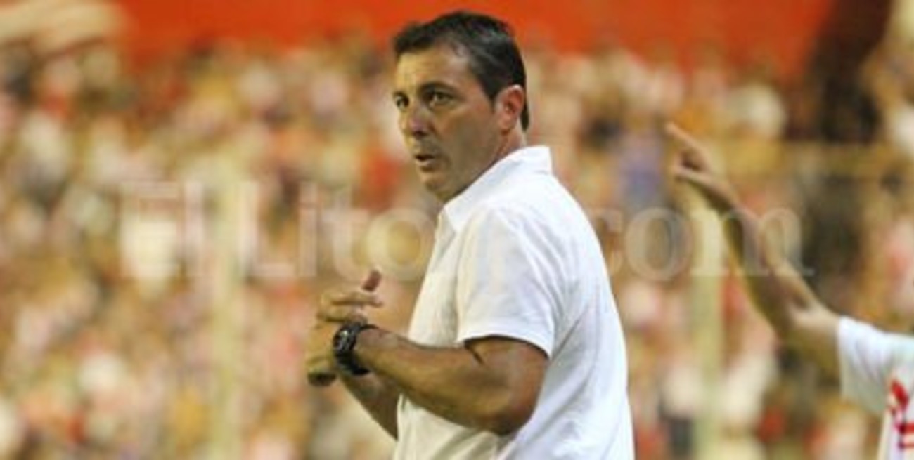 Kudelka pone los mismos y espera que salga el gol