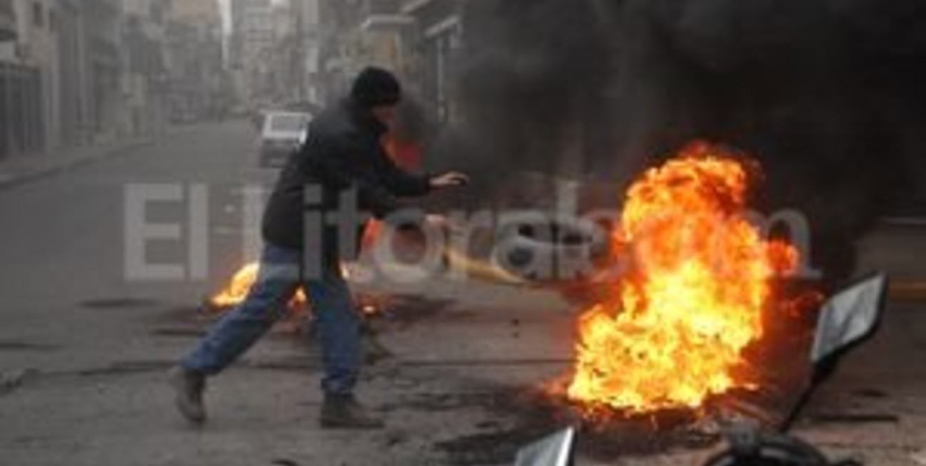 Piquete de la Uocra en el centro de la ciudad