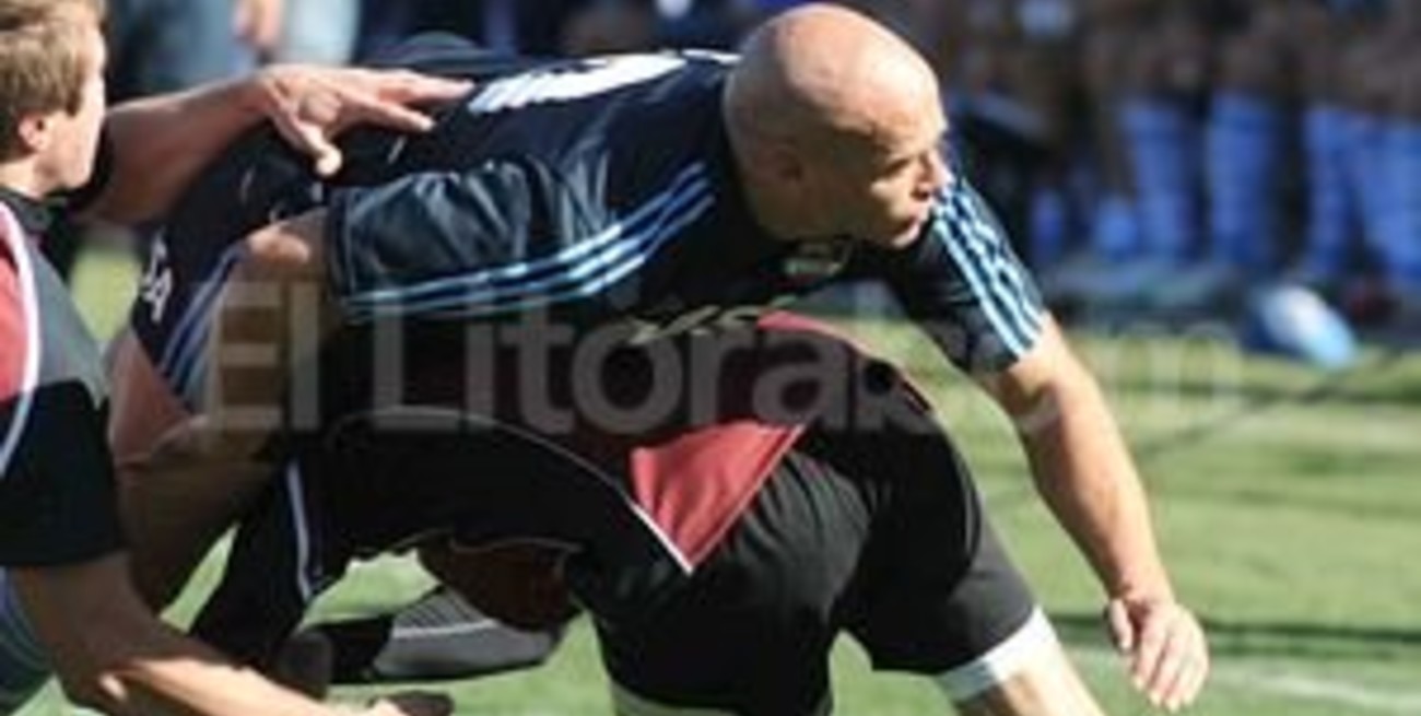 Felipe Contepomi se recuperó y jugará contra Escocia