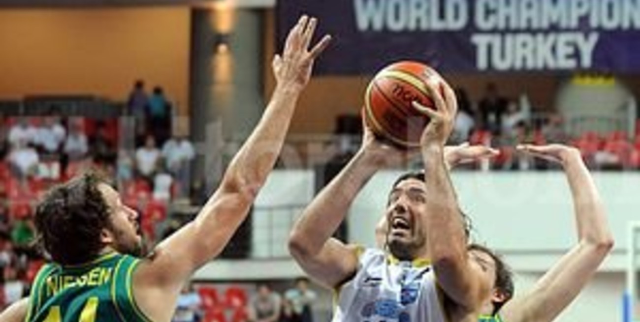 Argentina ganó un partido durísimo contra Australia