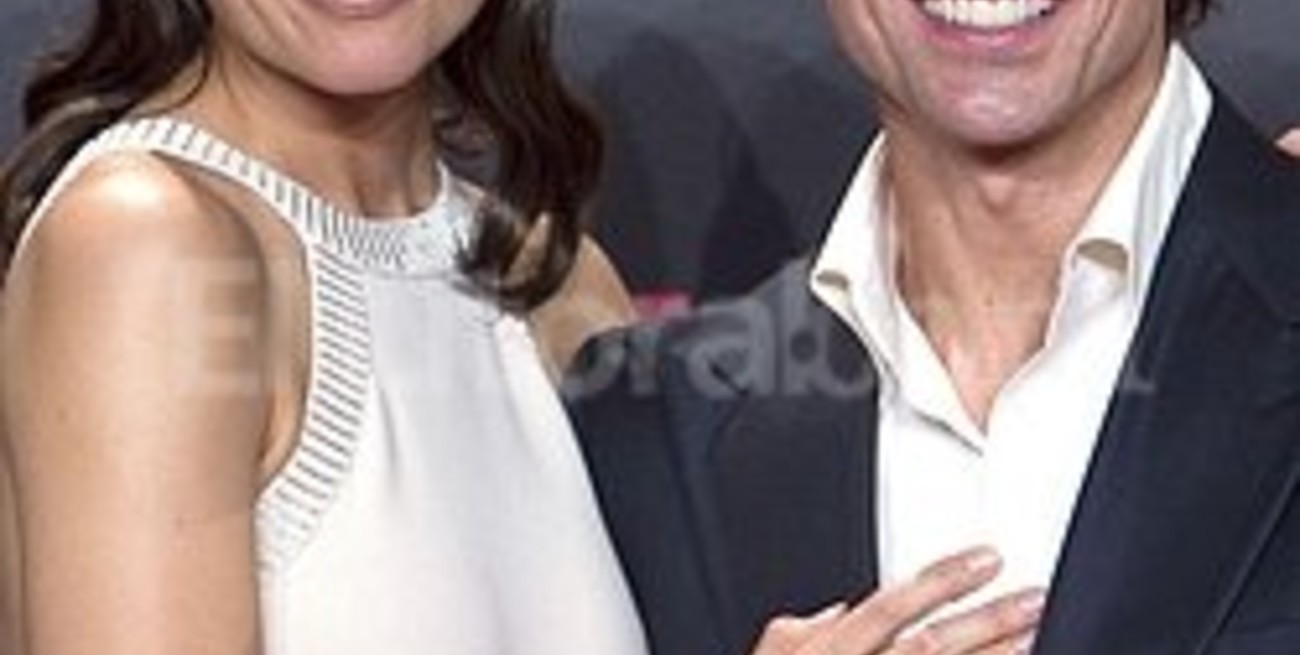 Se divorcian Tom Cruise y Katie Holmes