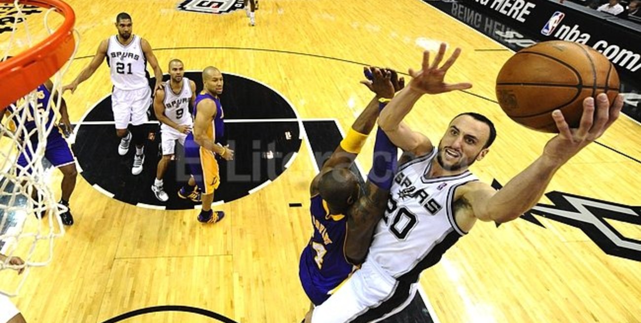 Emanuel Ginóbili hizo 24 puntos en el triunfo de San Antonio Spurs