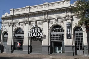 Boliches adheridos a la reubicación