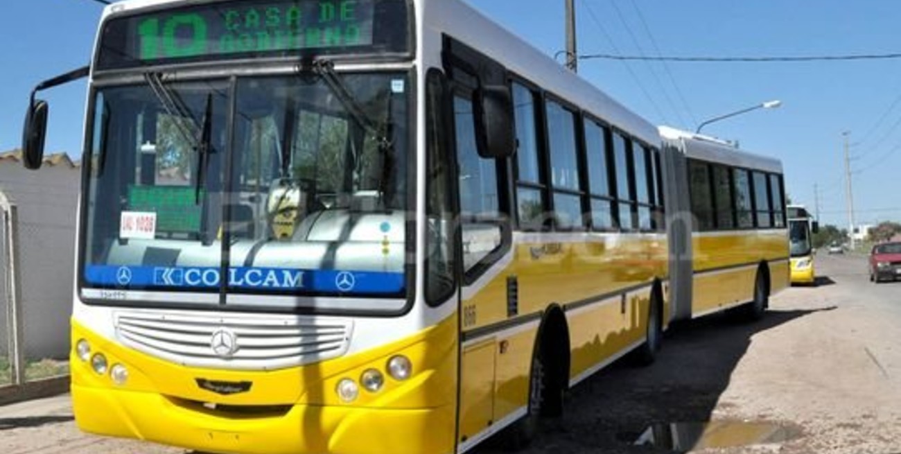 El nuevo colectivo articulado sorteó con éxito su prueba piloto