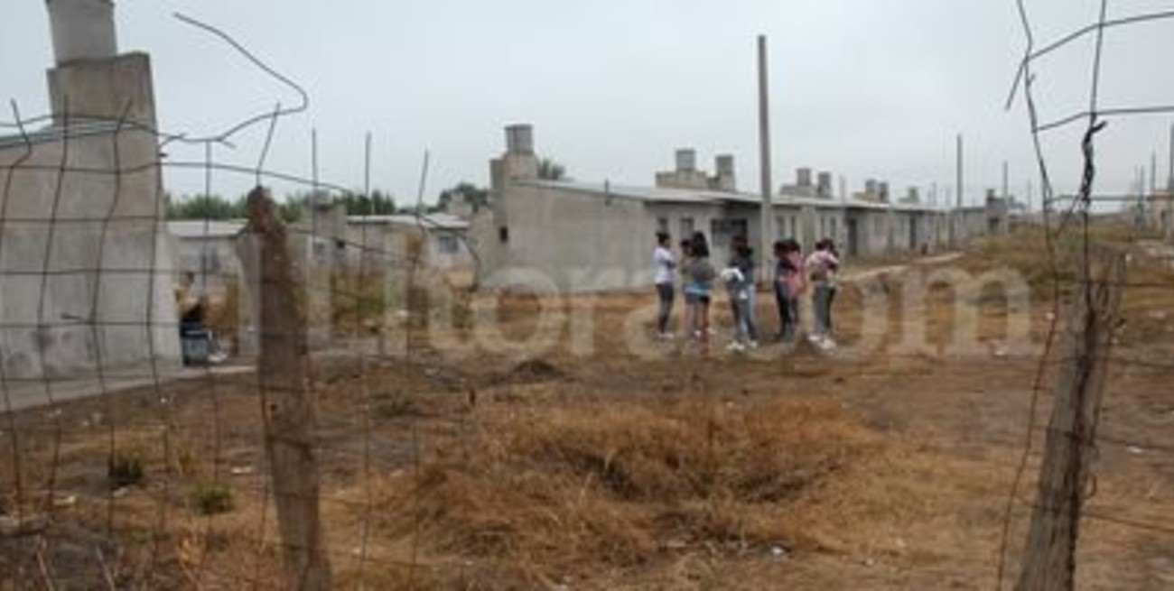 Hay temor en Santa Rita II tras la ocupación del plan habitacional