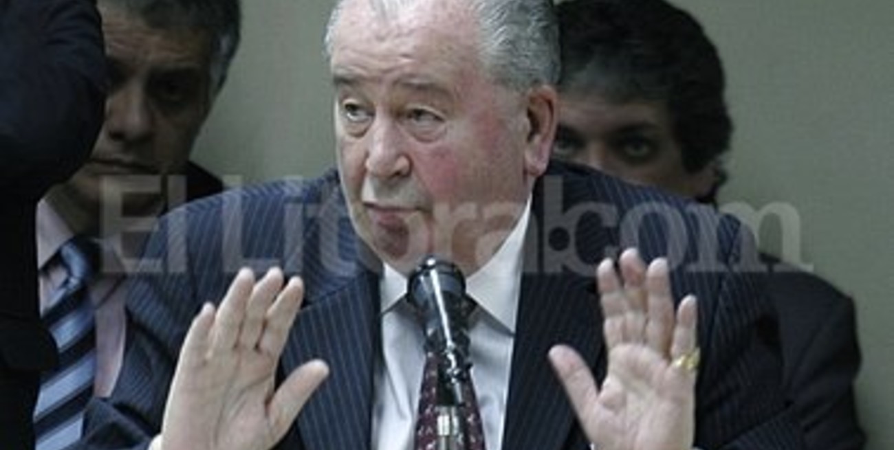 "El tema de los barrabrava no es de la AFA"