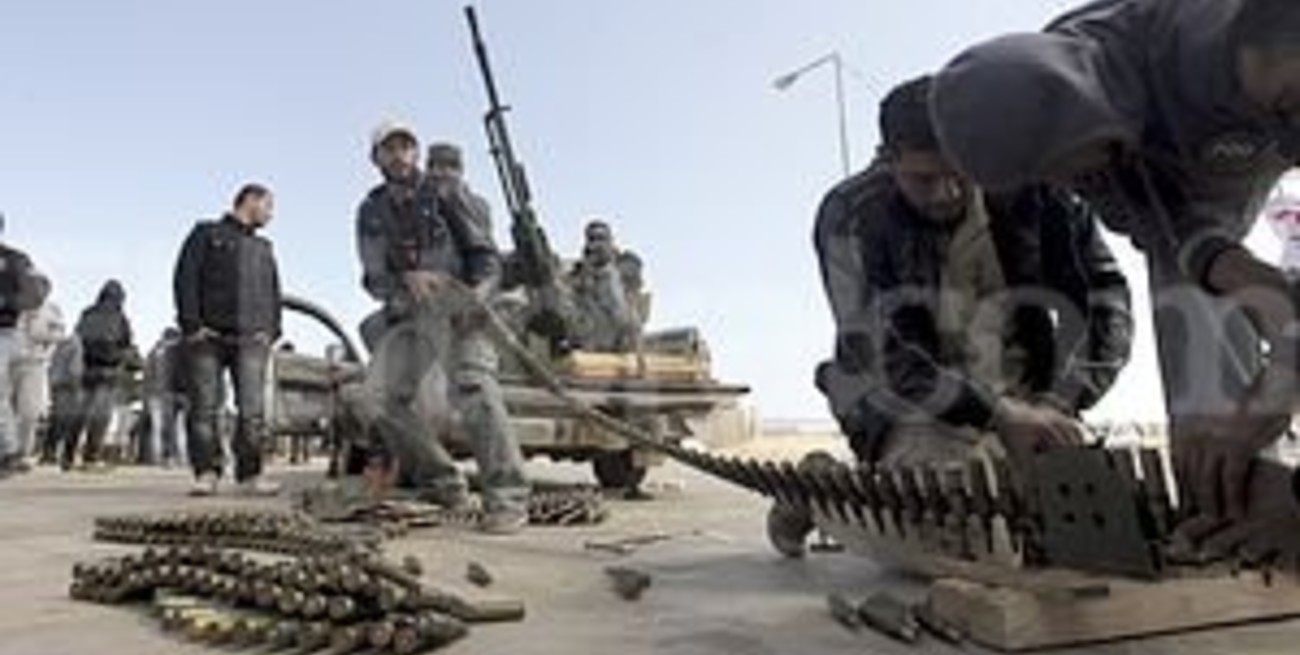 La OTAN y Europa buscan apoyo para una "coalición anti-Gadafi"