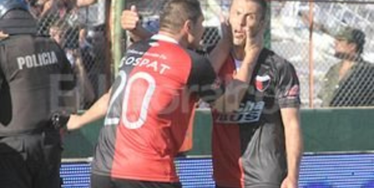 Colón va a Rafaela con la vuelta del "Torero" goleador