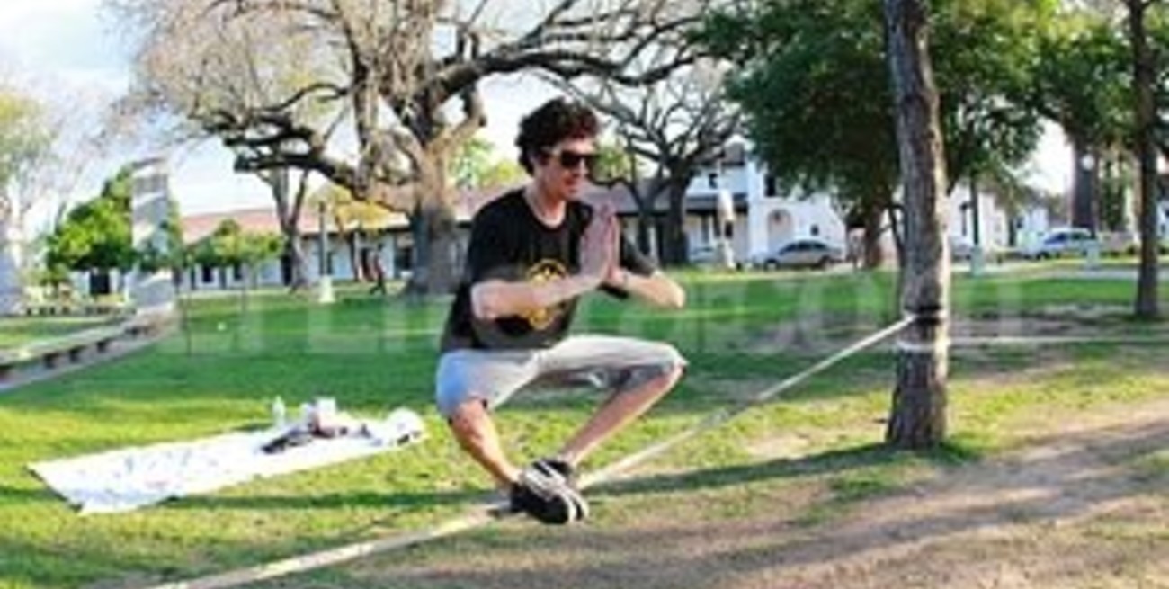 Slackline, los equilibristas urbanos