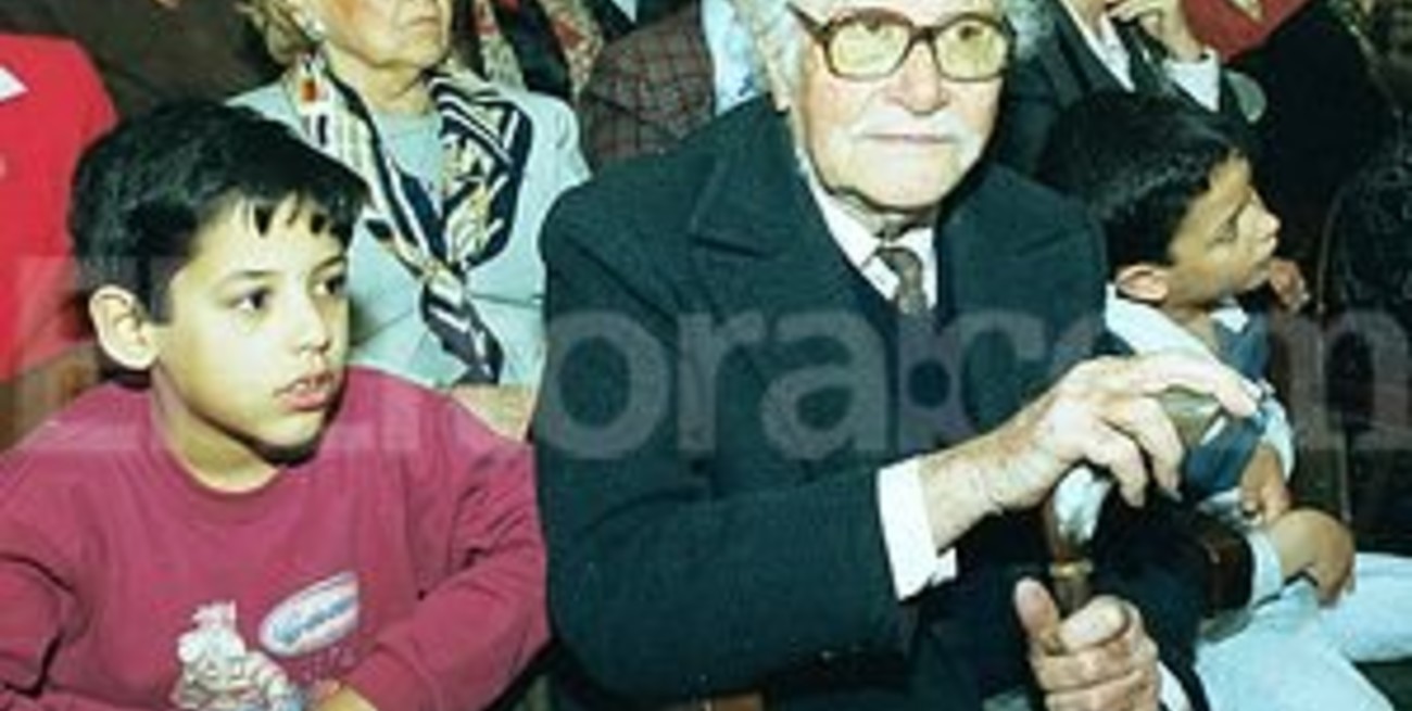 Imponen el nombre "Gastón Gori" al Instituto 12