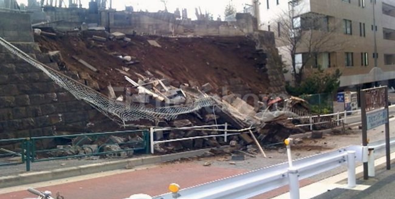 Más de mil muertos por el tsunami en Japón