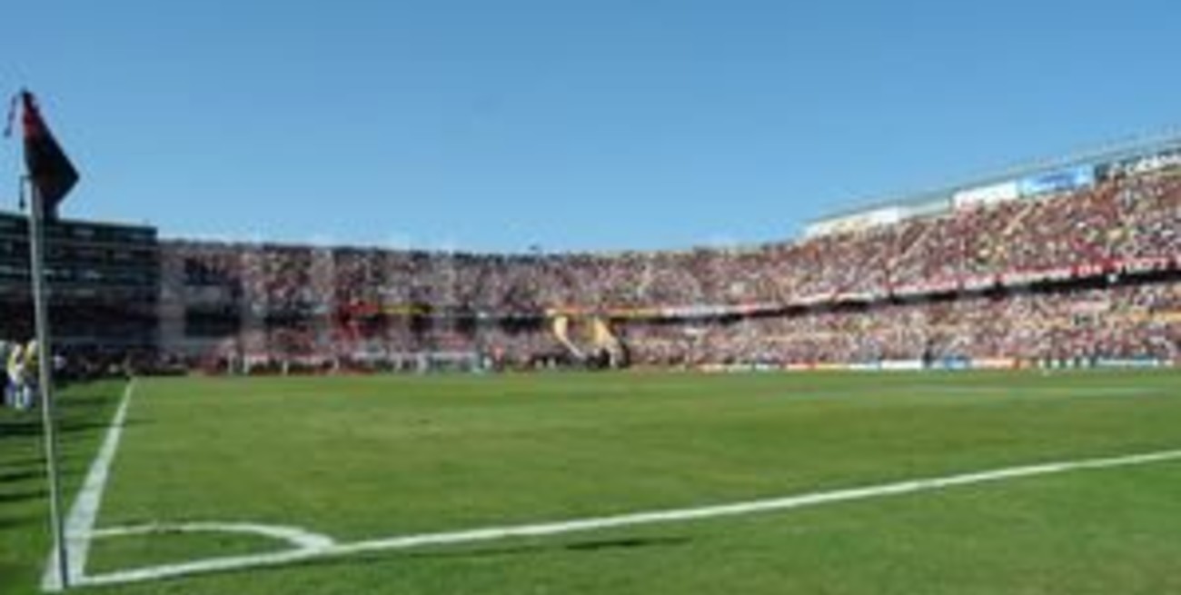 Patronato-Central con un escenario de lujo