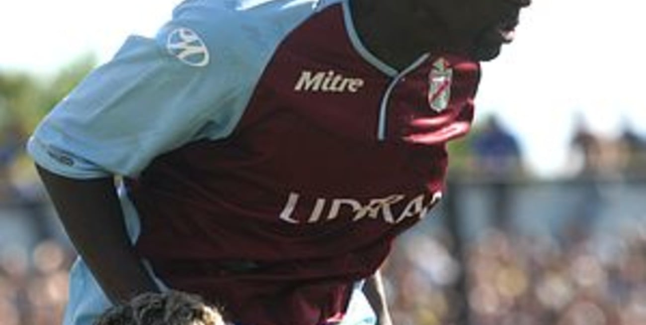 Colón sumó a Jossimar Mosquera