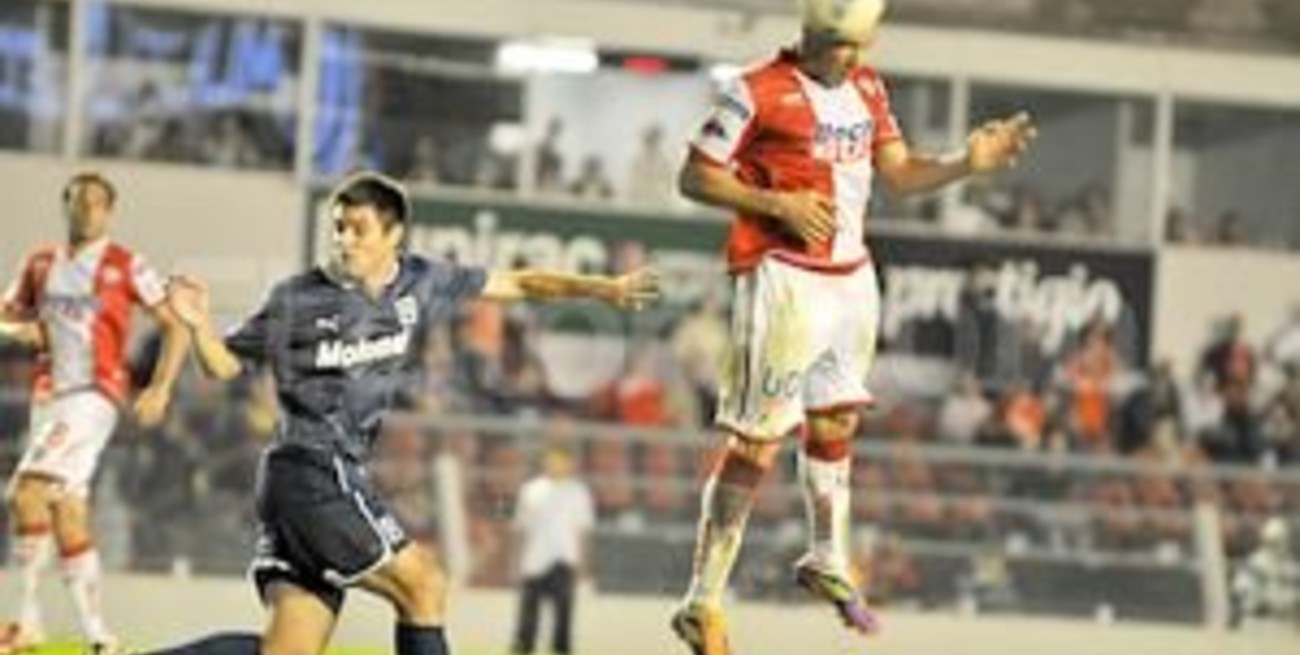 Bologna es uno de los tres que apuntó River