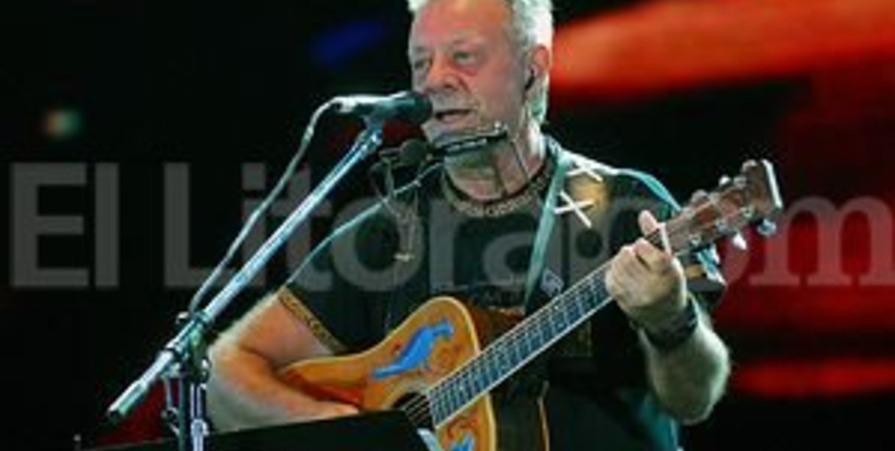 León Gieco cantará para todos