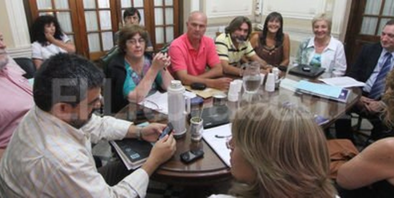 Ratificaron el paro docente de 48 horas que arrancó este martes