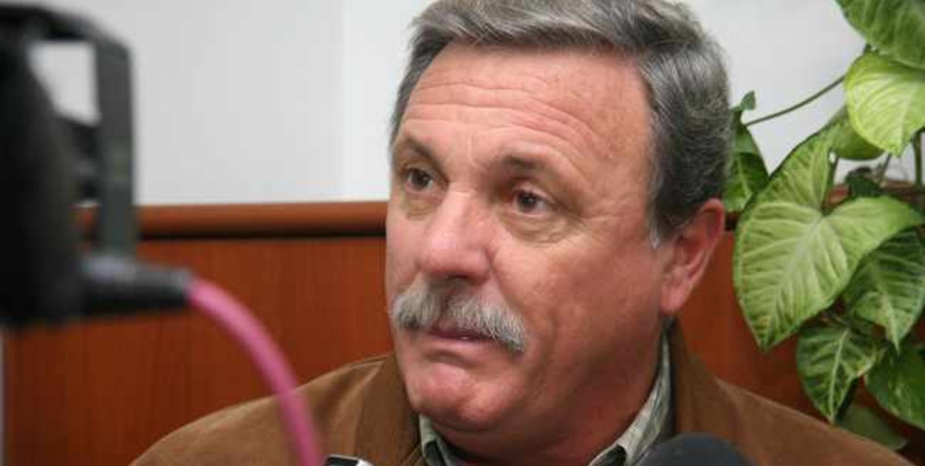 Críticas de Lacava ante decenas de barrios inundados en Santa Fe