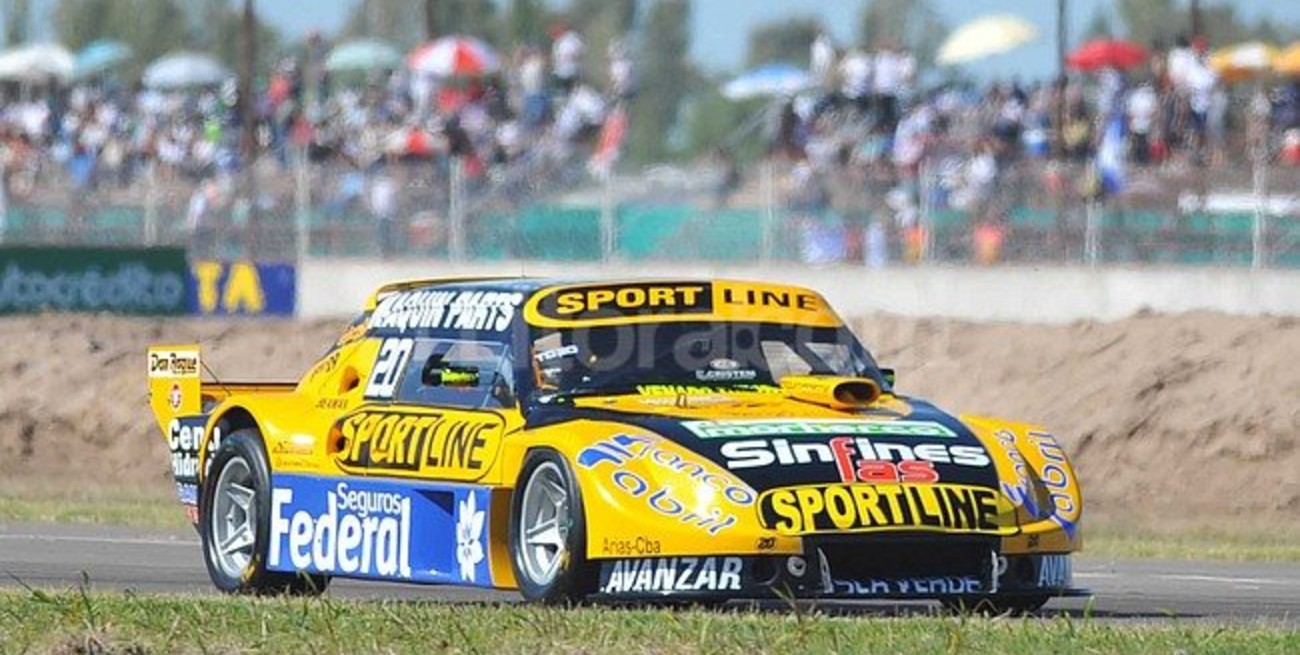 Néstor Girolami hizo volar al Torino