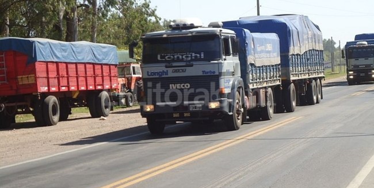 Los camiones y el mal estado de la Ruta 11 complican a Sauce Viejo