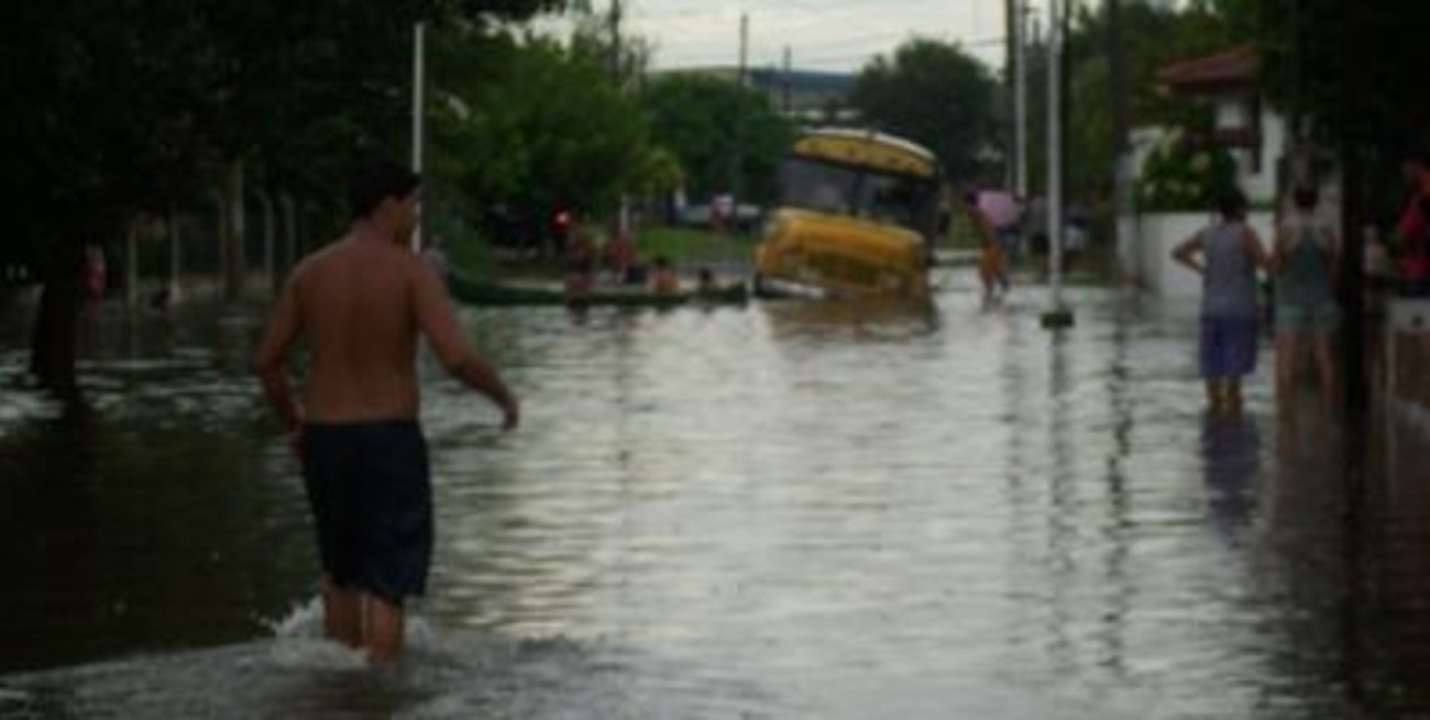 Las lluvias provocan inconvenientes en Coronda