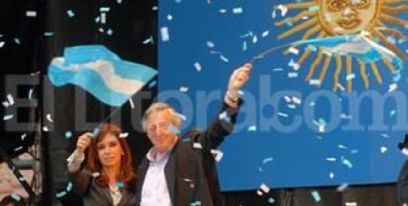 El Gobierno decretó tres días de duelo nacional