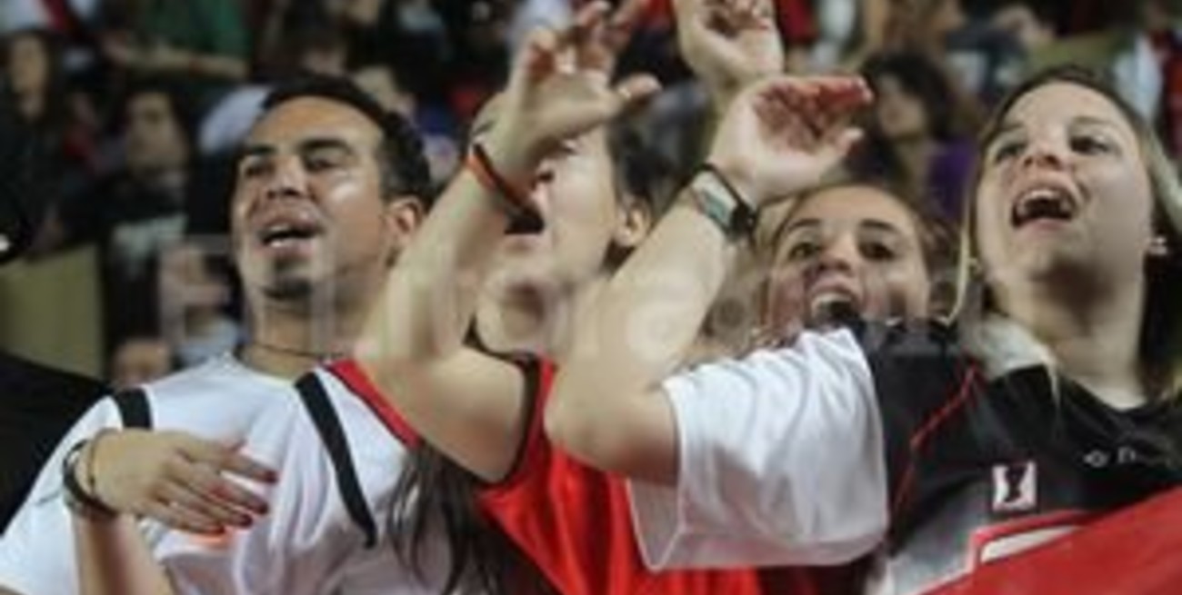 Colón activa su gran ilusión en la boca del Tigre