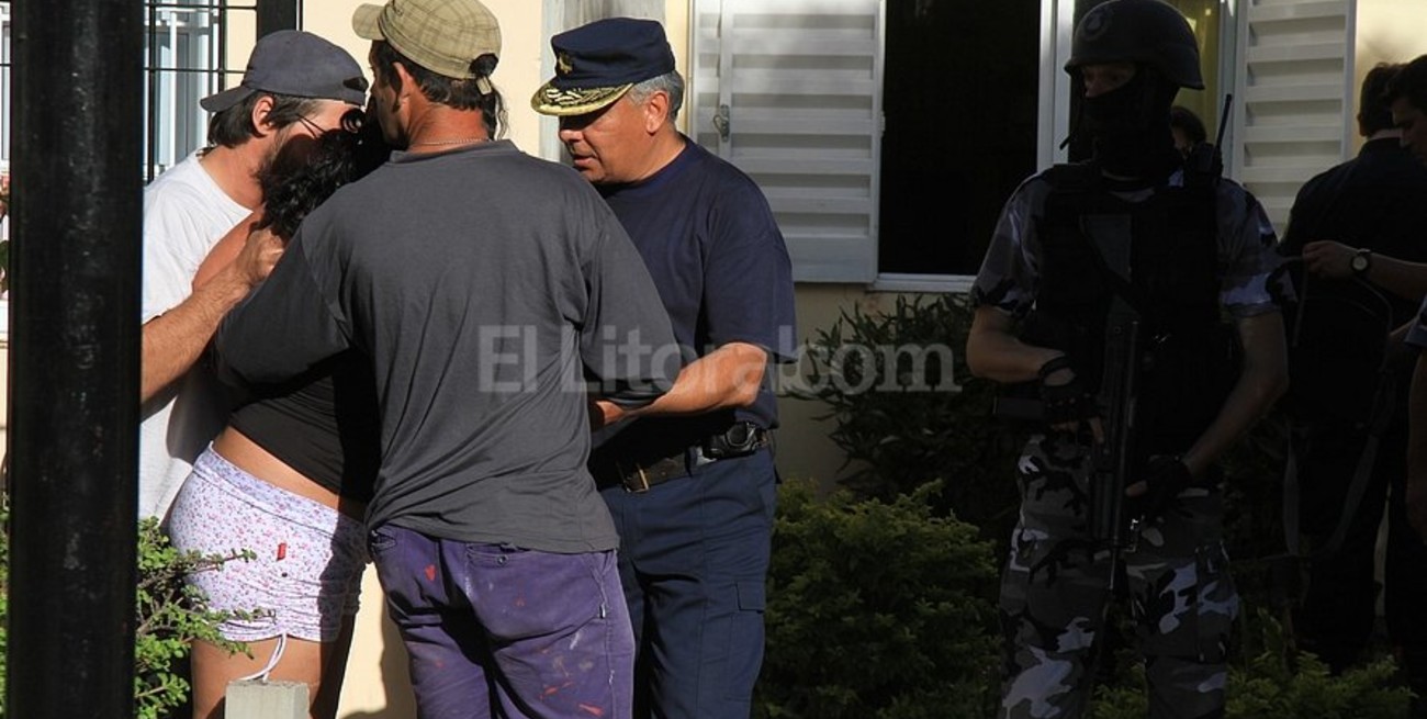 Toma de rehenes en Santo Tomé